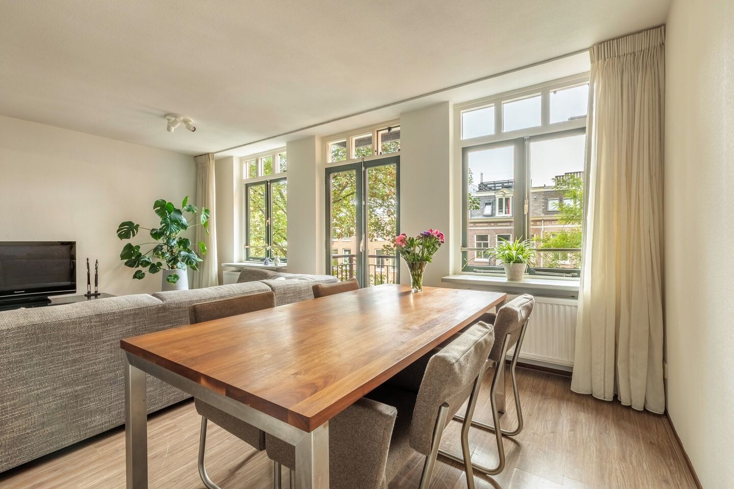 Appartement te koop: Grensstraat 110, Amsterdam