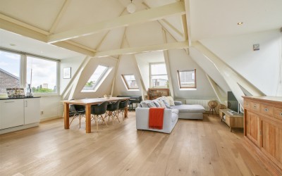 Overamstelstraat 2-4