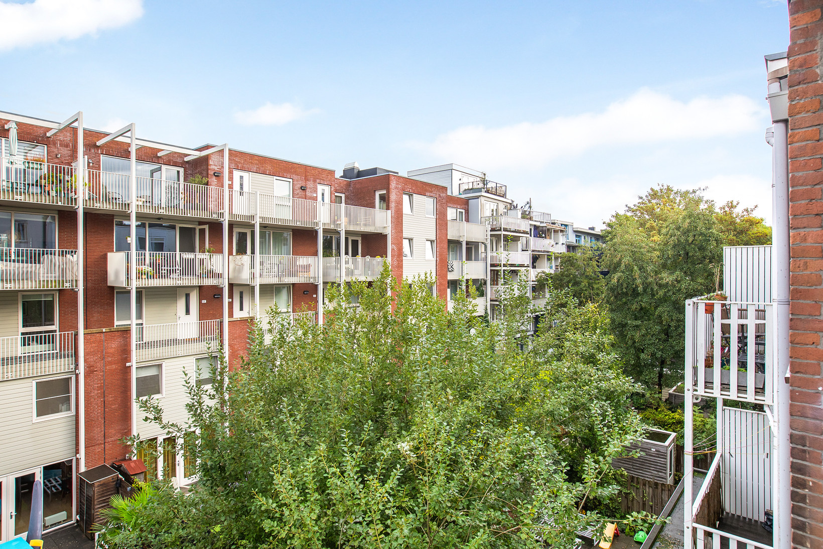 Appartement te koop: Vrolikstraat 253-3, Amsterdam