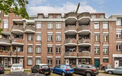 Tweede Oost. 151