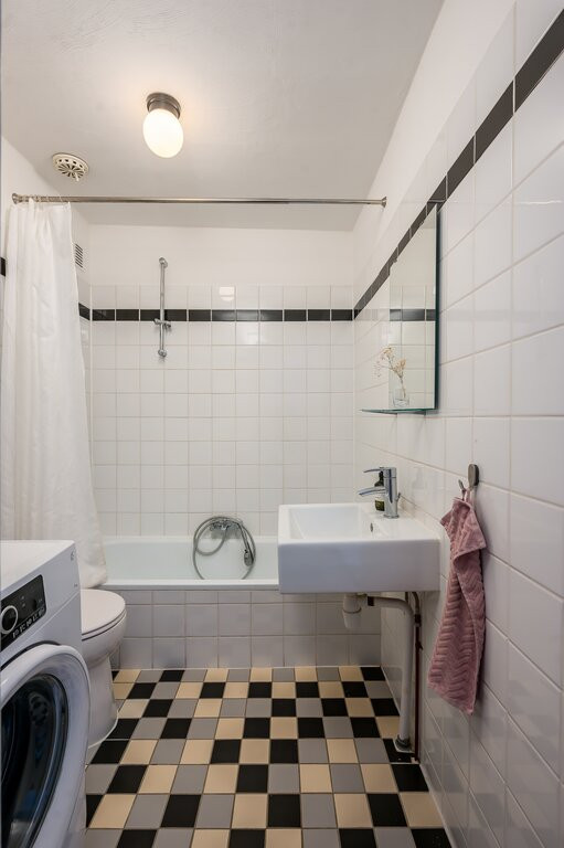 Studio te koop: Pretoriusstraat 57-4, Amsterdam