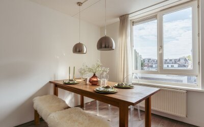 Derde Ooste. 352