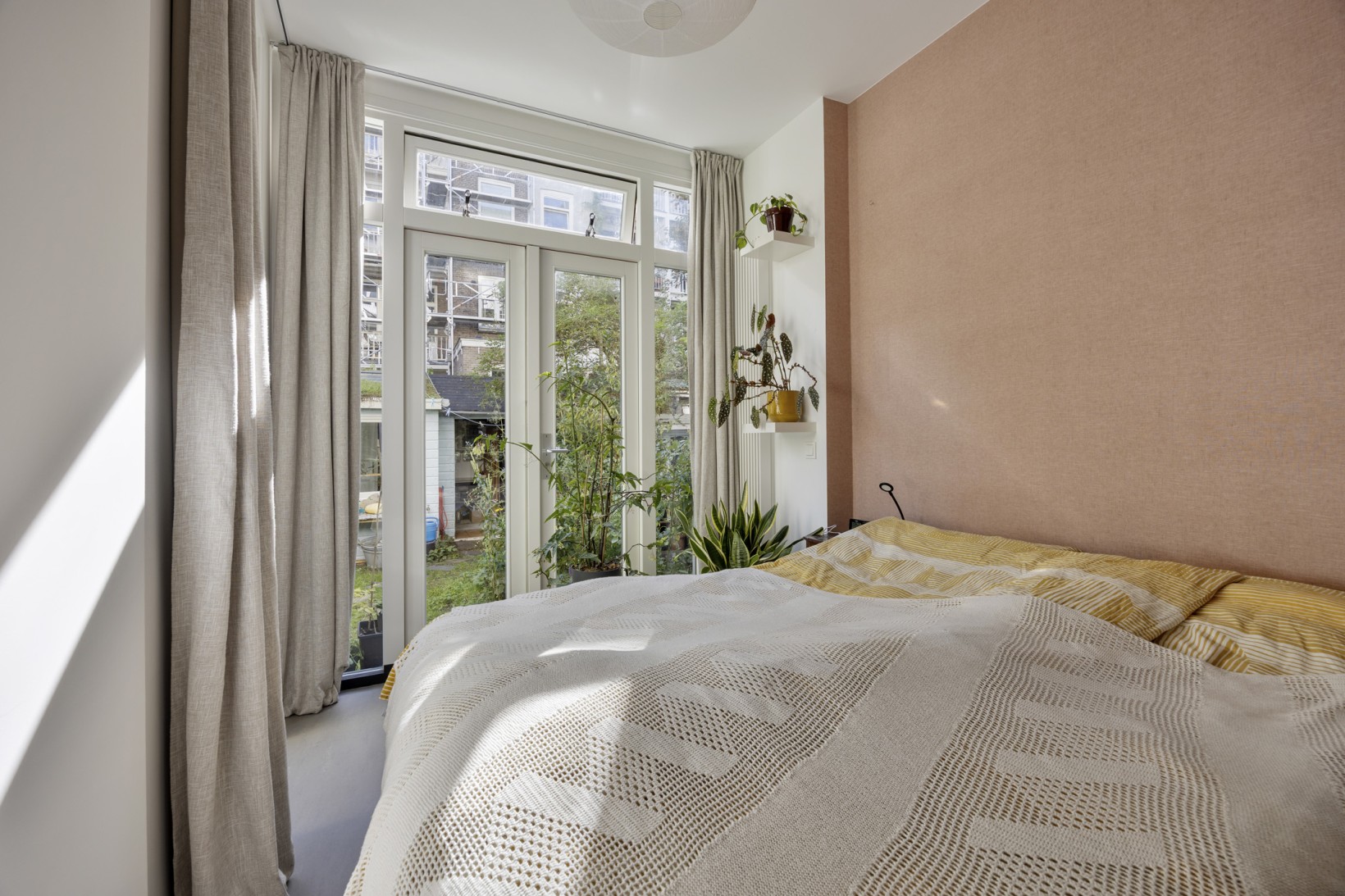 Appartement te koop: retiefstraat 11H, Amsterdam