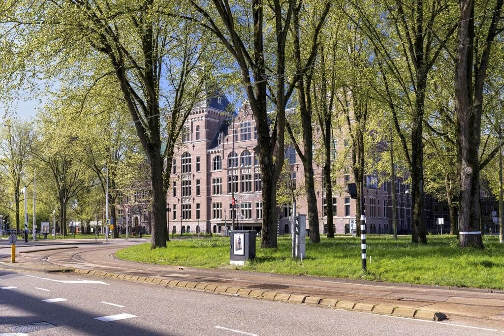 Appartement te koop: von zesenstraat 192, Amsterdam