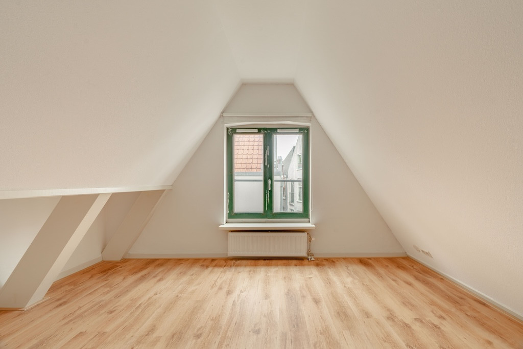 Studio te koop: Dapperstraat 8-3, Amsterdam