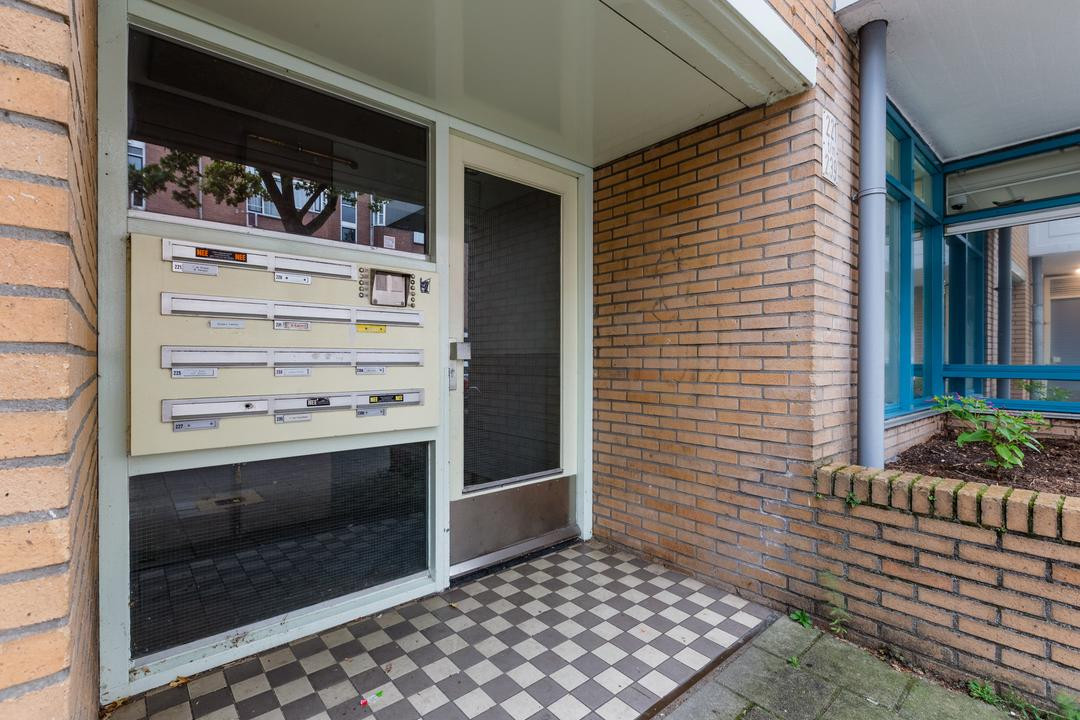 Appartement te koop: Commelinstraat 239, Amsterdam
