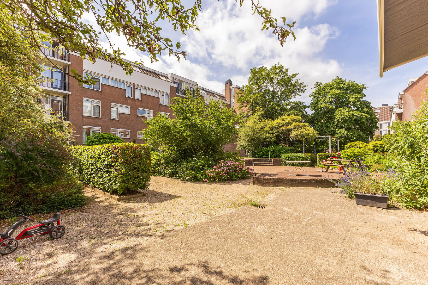Studio te koop: Commelinstraat 304, Amsterdam