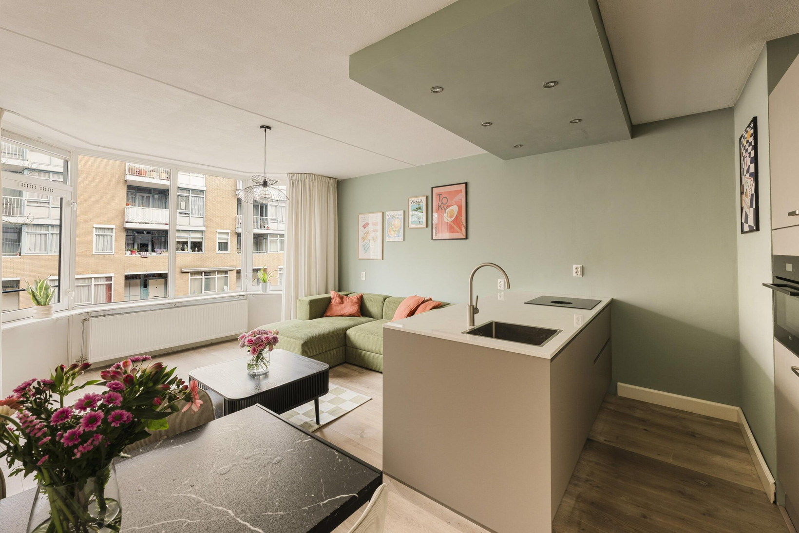 Studio te koop: Commelinstraat 304, Amsterdam