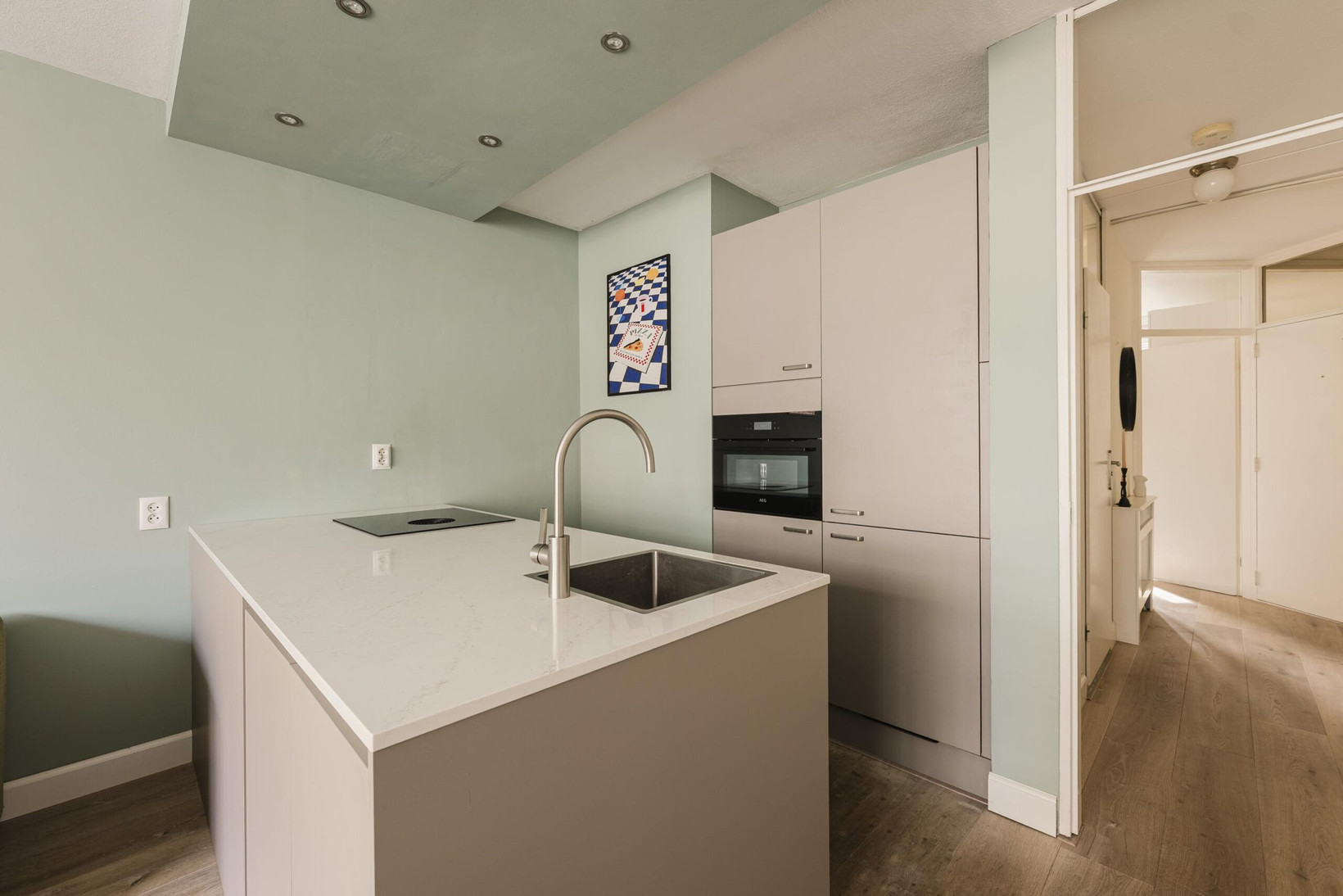 Studio te koop: Commelinstraat 304, Amsterdam