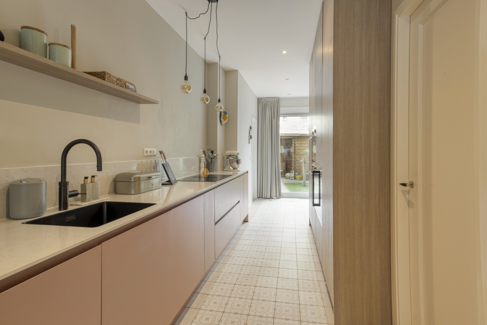 Appartement te huur: borneostraat 25H, Amsterdam