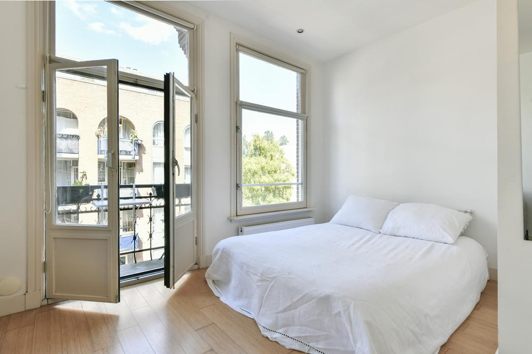 Studio te koop: Madurastraat 18-2V, Amsterdam