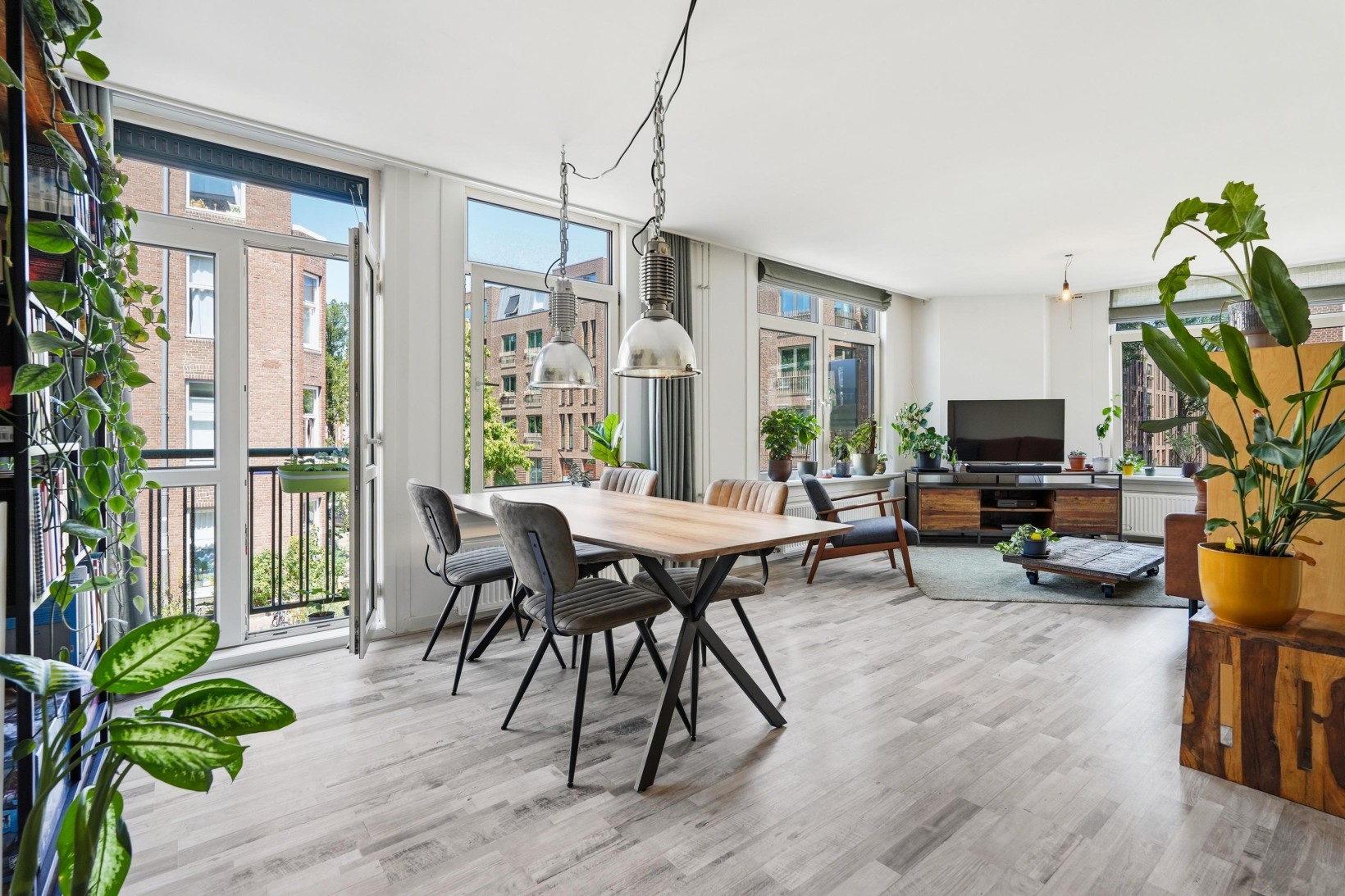 Appartement te koop: Madurastraat 76-1, Amsterdam