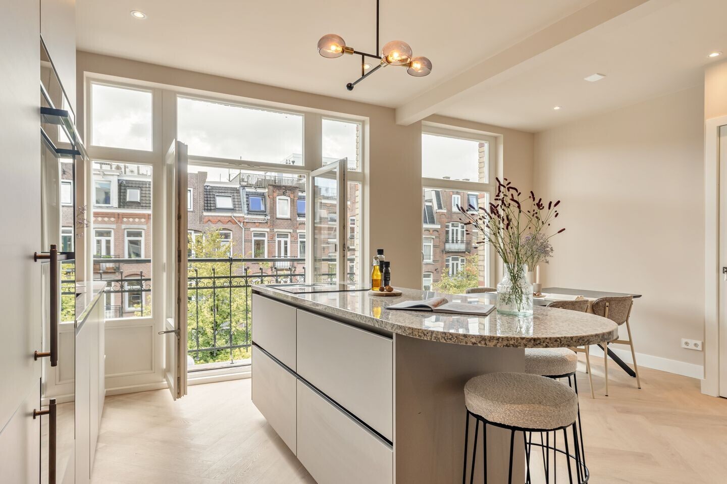 Appartement te koop: Javastraat 41-3, Amsterdam