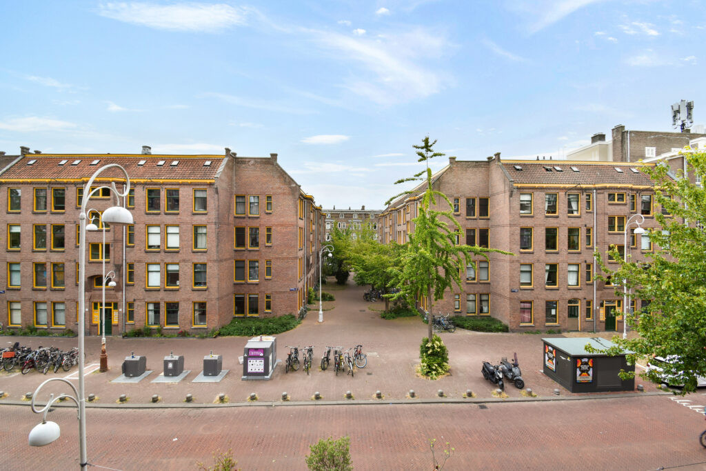 Appartement te koop: Javastraat 149-2, Amsterdam