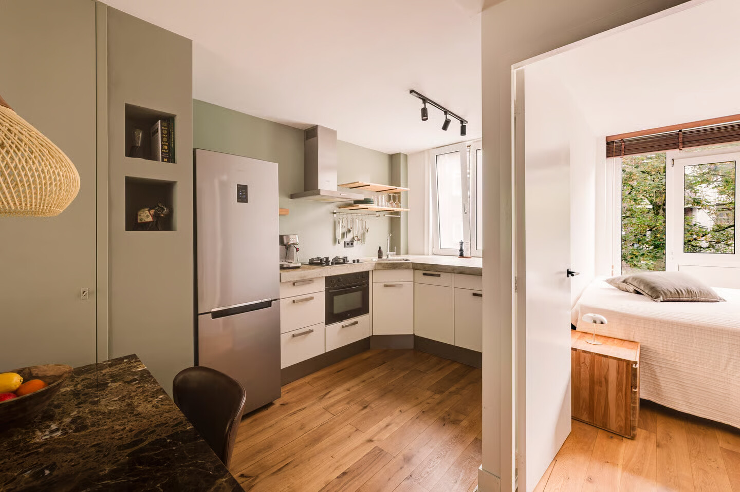 Studio te koop: Eerste Ceramstraat 5-2, Amsterdam