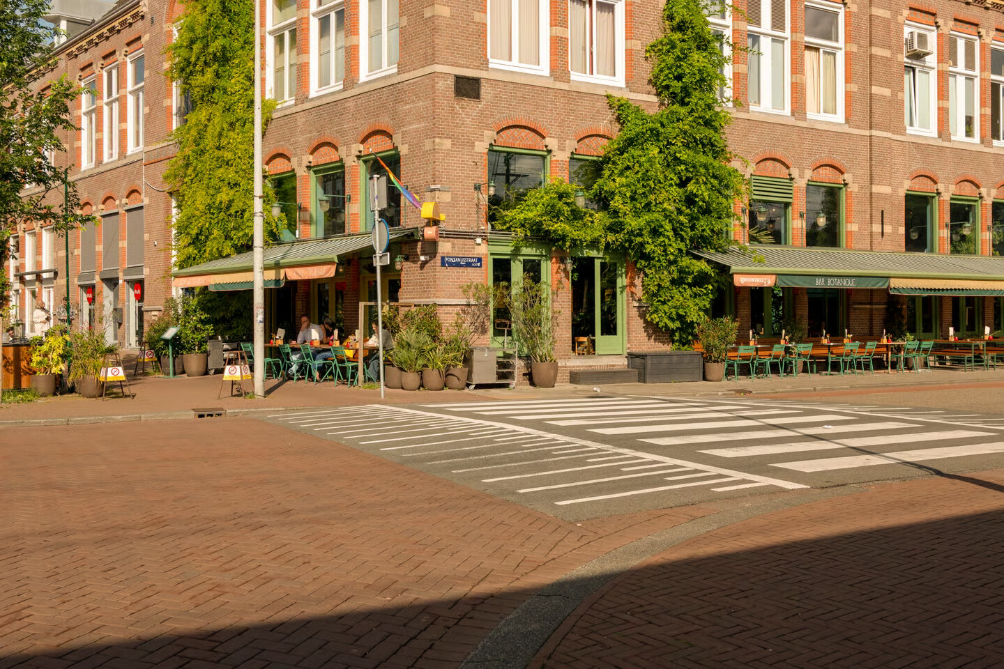 Studio te koop: Eerste Ceramstraat 5-2, Amsterdam