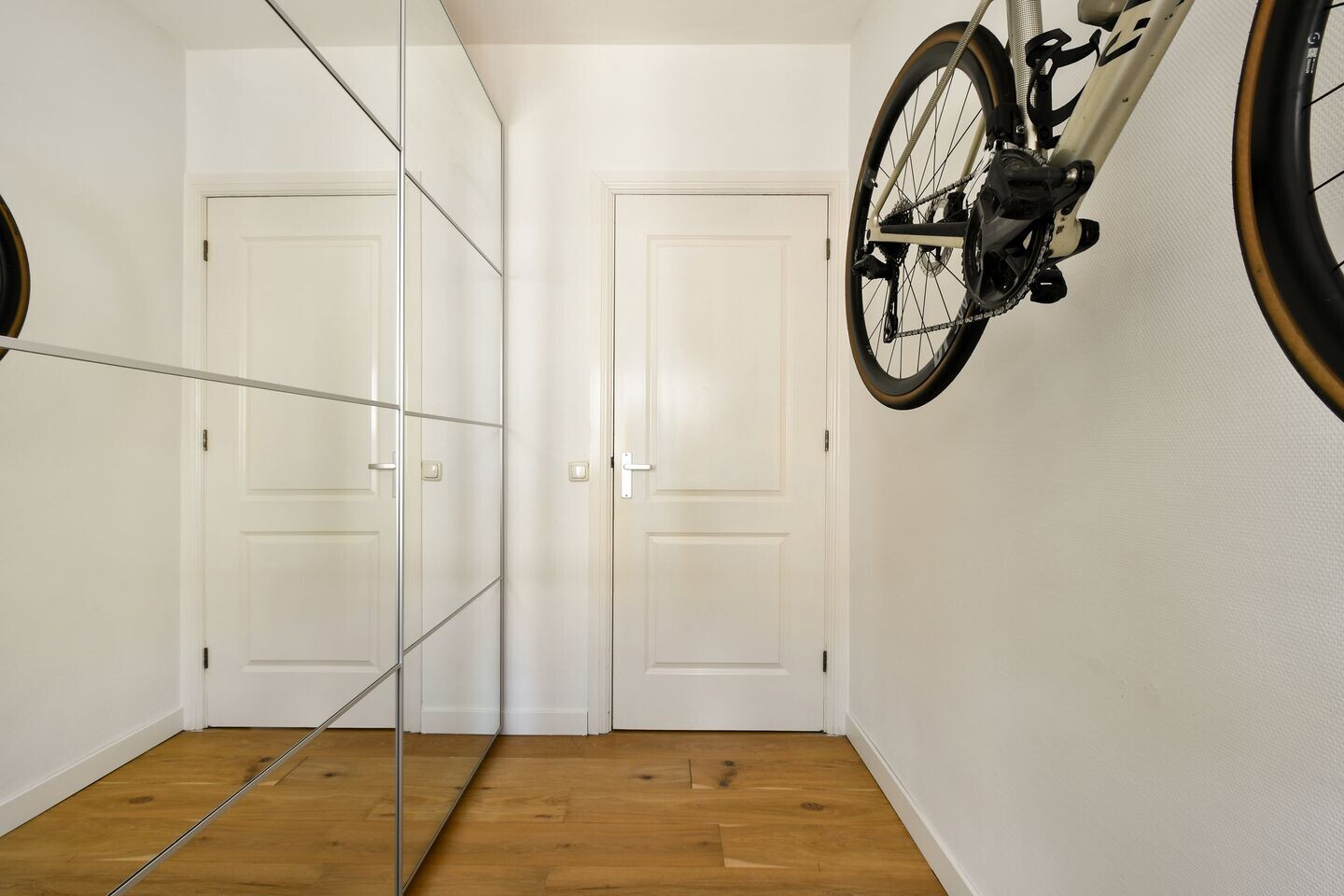 Appartement te koop: Javastraat 192-1, Amsterdam