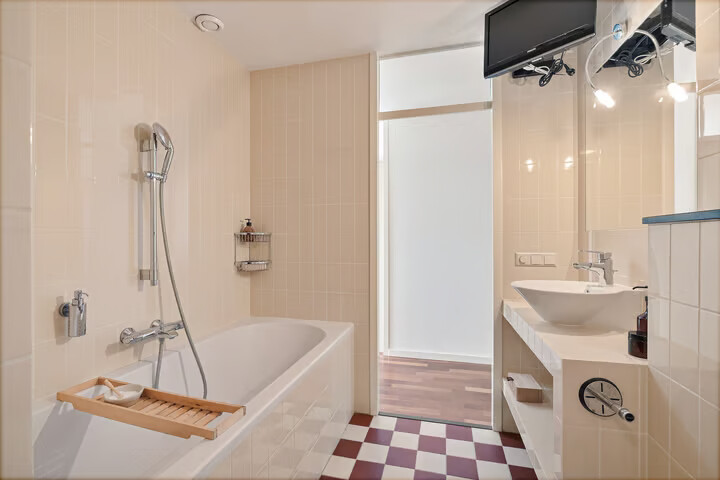 Appartement te koop: Javastraat 775, Amsterdam