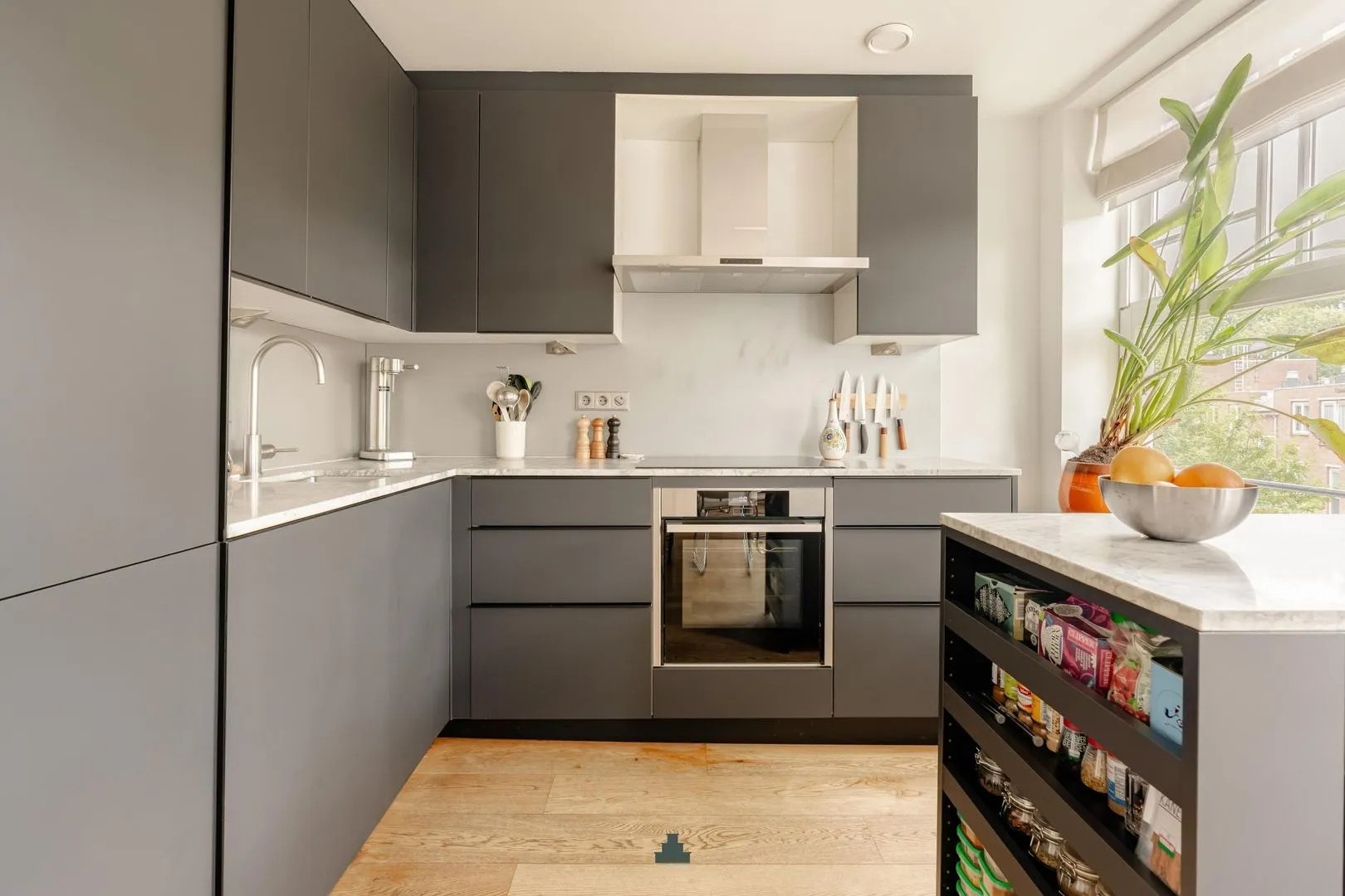 Appartement te koop: Bataviastraat 63D, Amsterdam