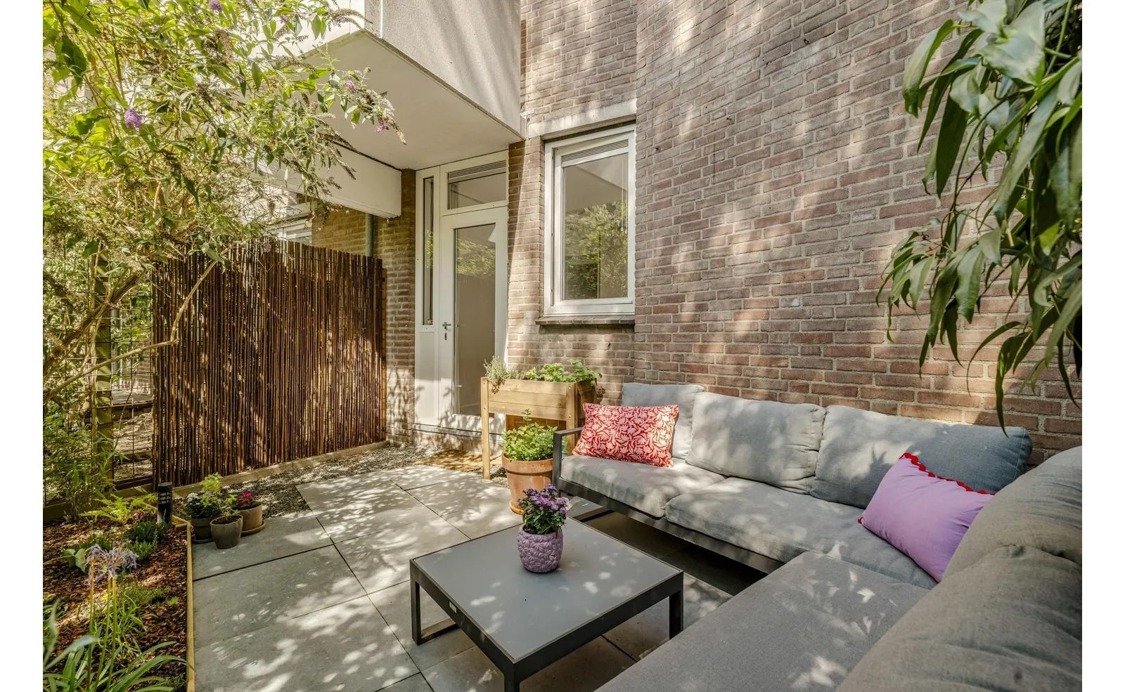 Studio te koop: Bataviastraat 56, Amsterdam