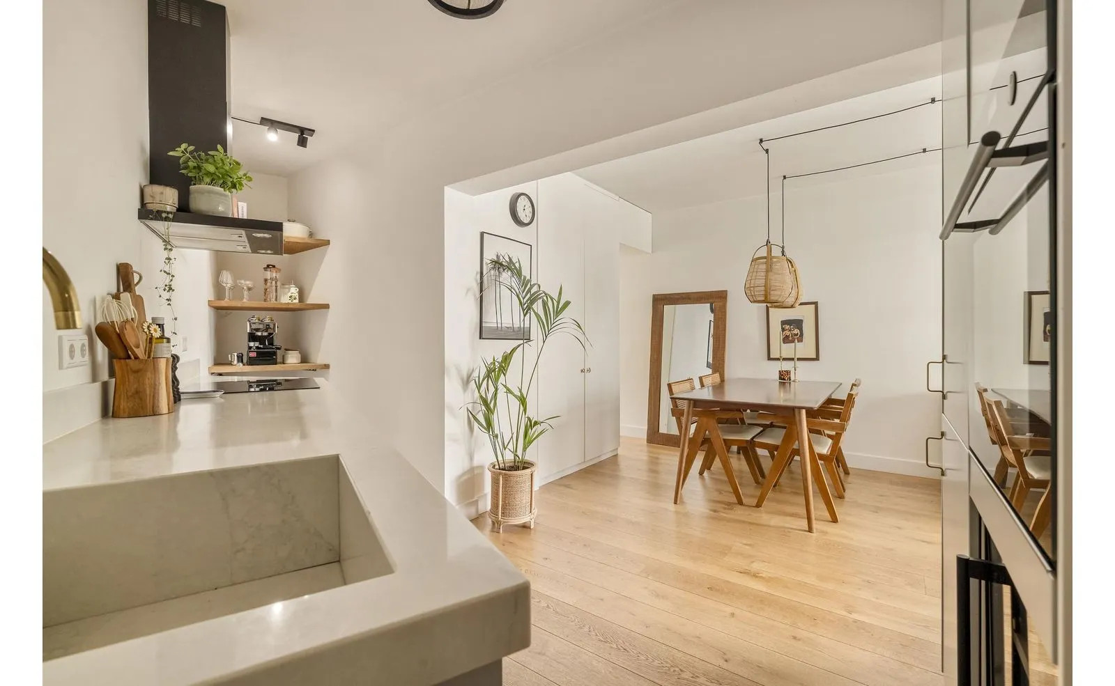 Studio te koop: Bataviastraat 56, Amsterdam