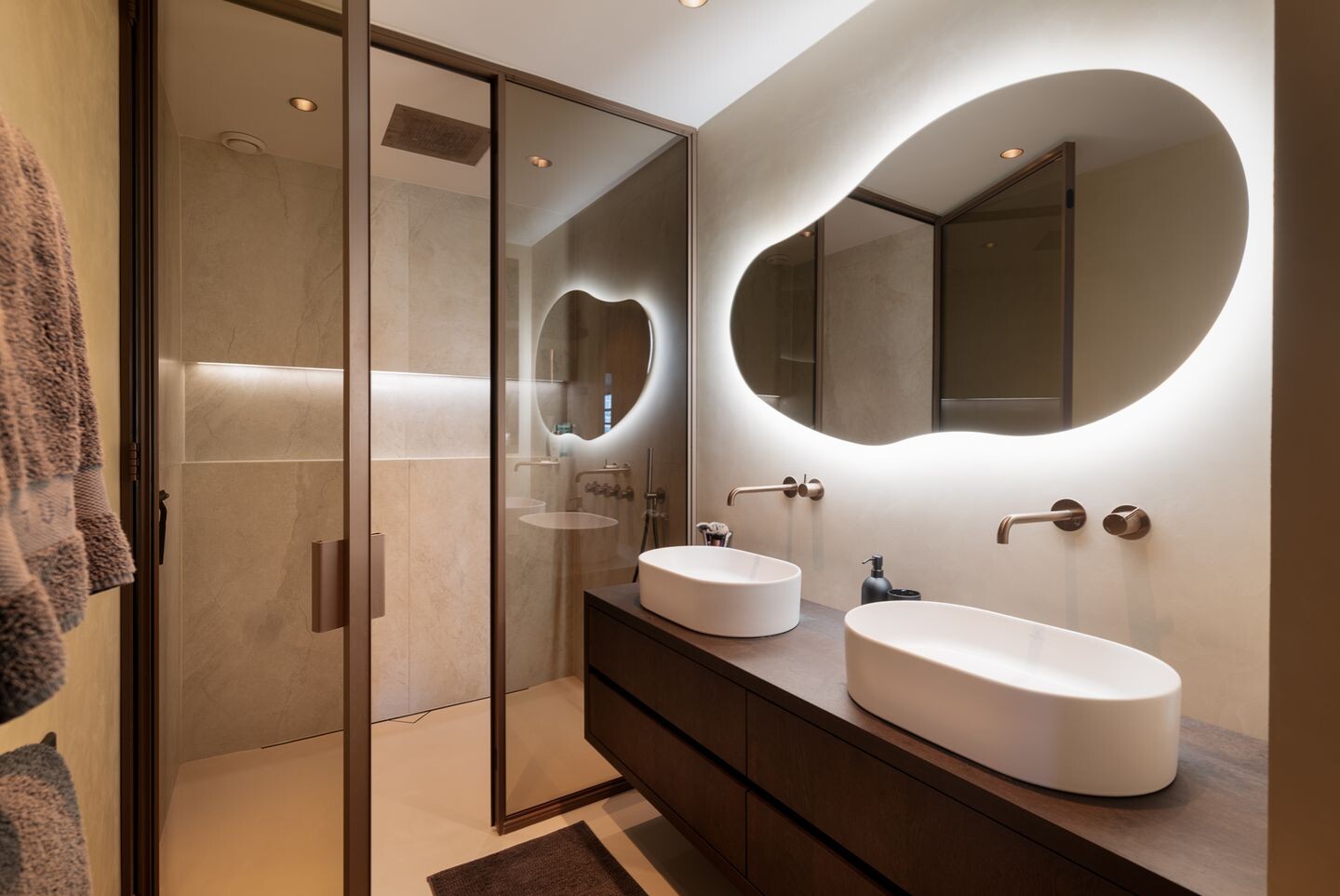 Appartement te koop: Faas Wilkesstraat 219, Amsterdam