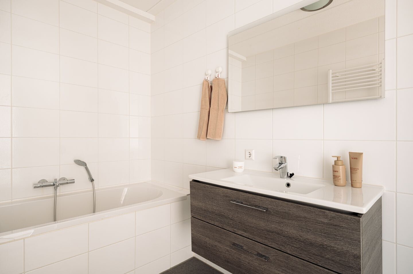 Appartement te koop: Mary van der Sluisstraat 332, Amsterdam