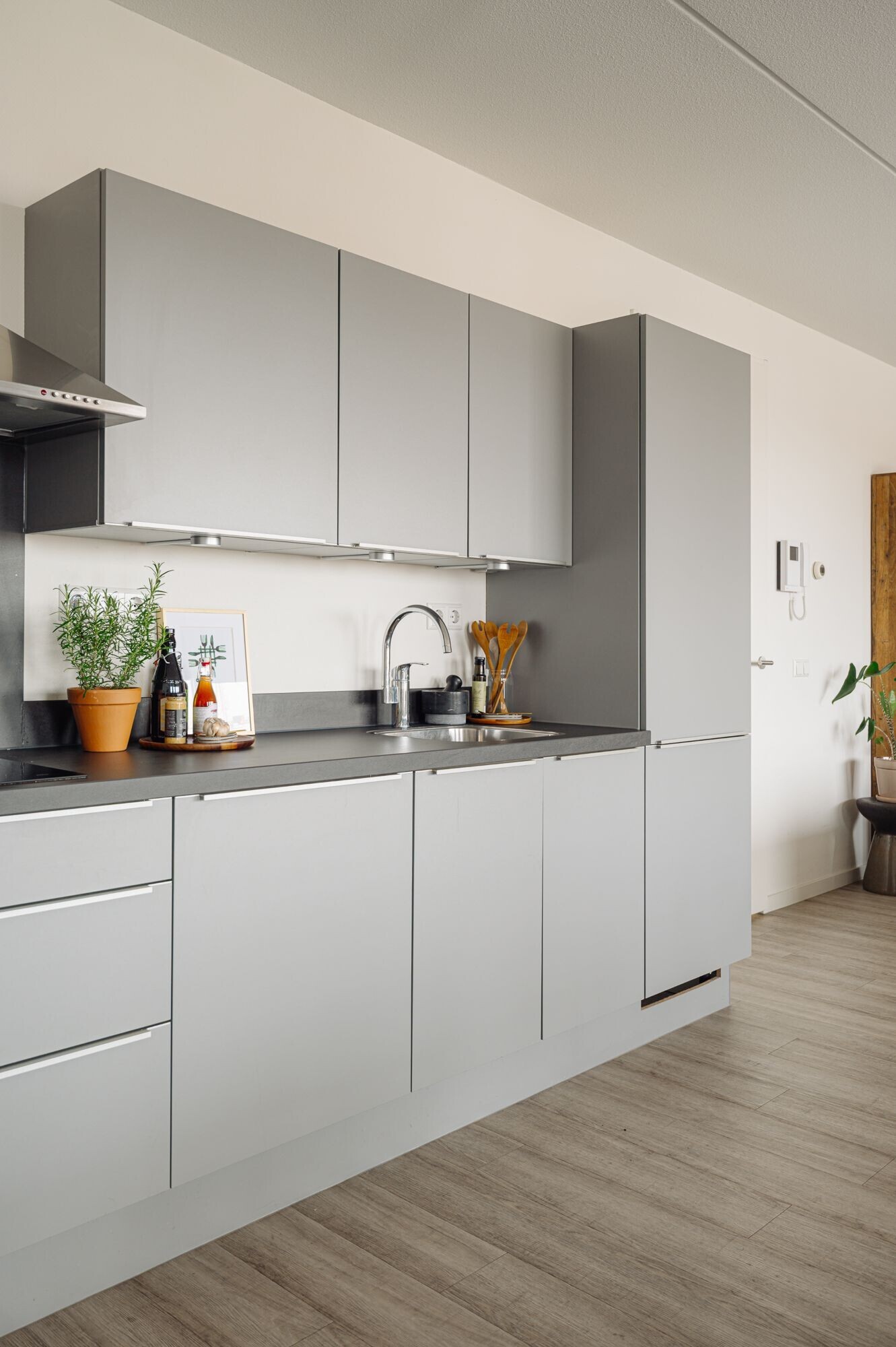 Appartement te koop: Mary van der Sluisstraat 332, Amsterdam