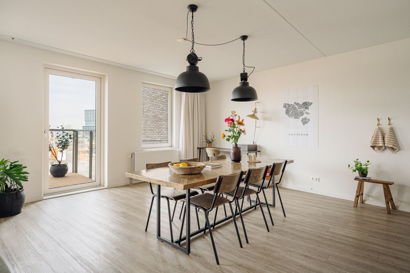Appartement te koop: Mary van der Sluisstraat 332, Amsterdam