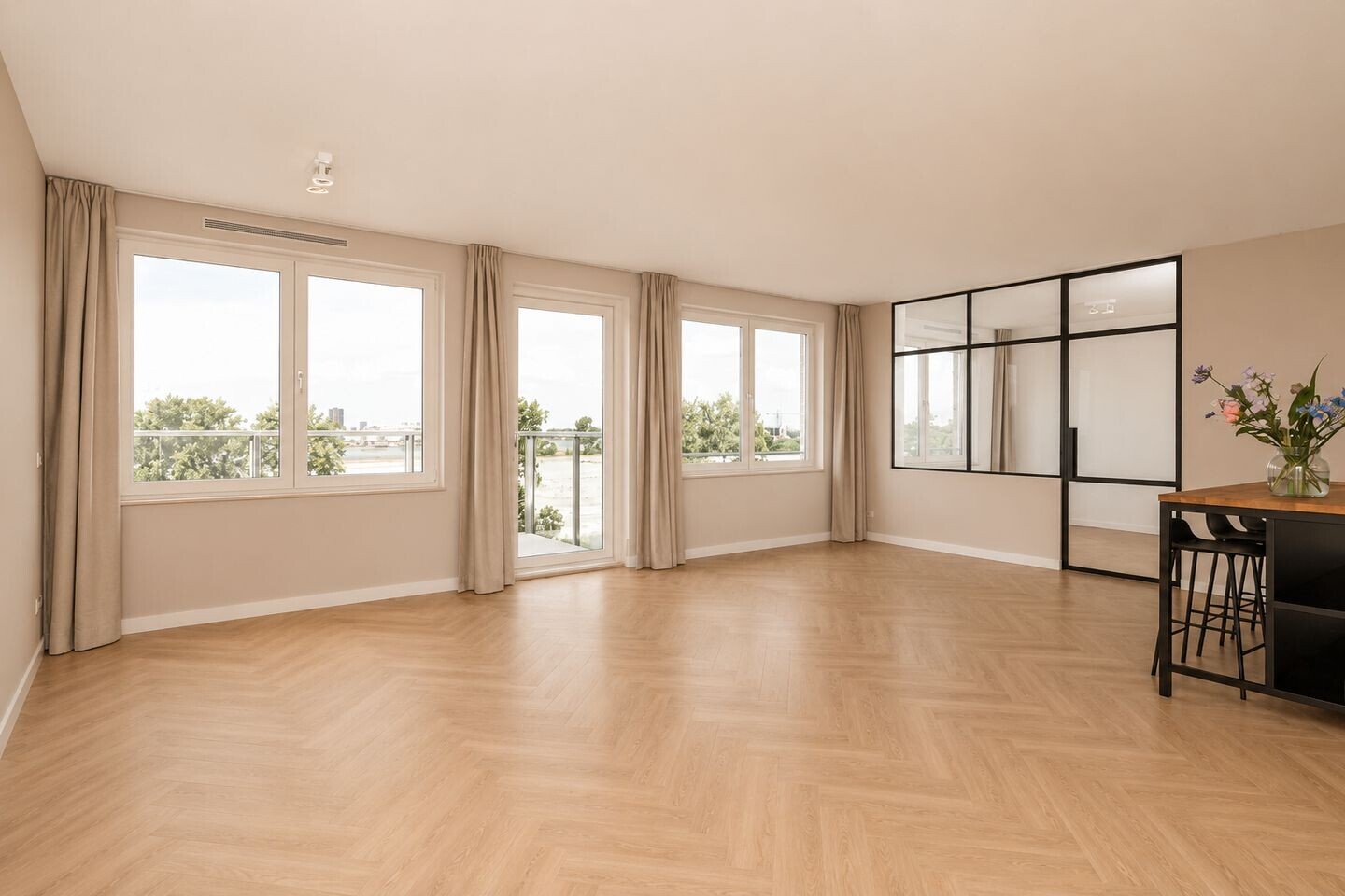 Appartement te huur: Mary van der Sluisstraat 338, Amsterdam