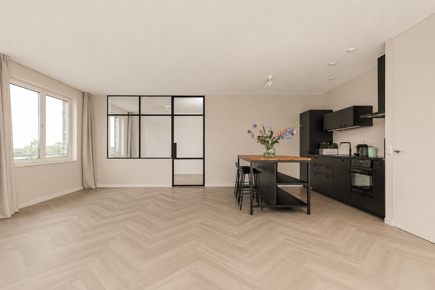 Appartement te huur: Mary van der Sluisstraat 338, Amsterdam