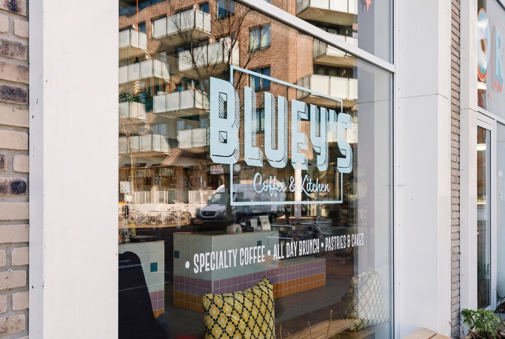 Appartement te koop: Mary van der Sluisstraat 388, Amsterdam