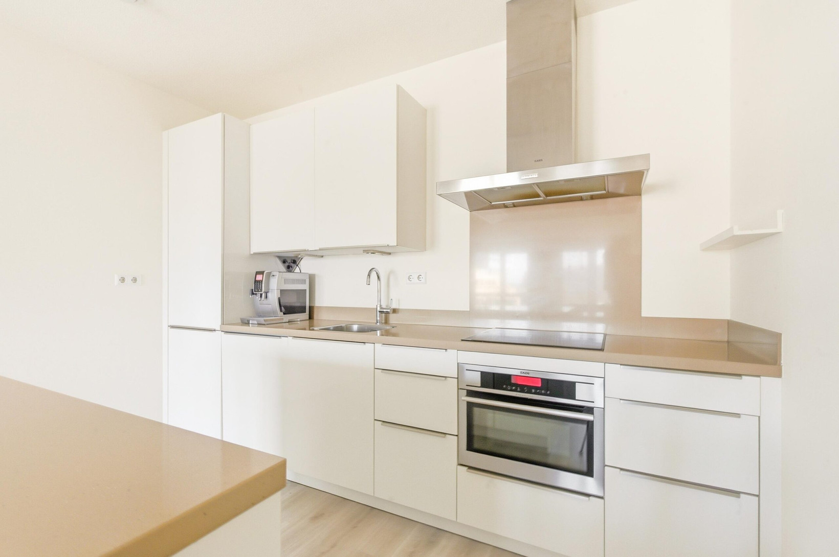Appartement te koop: Mary van der Sluisstraat 388, Amsterdam