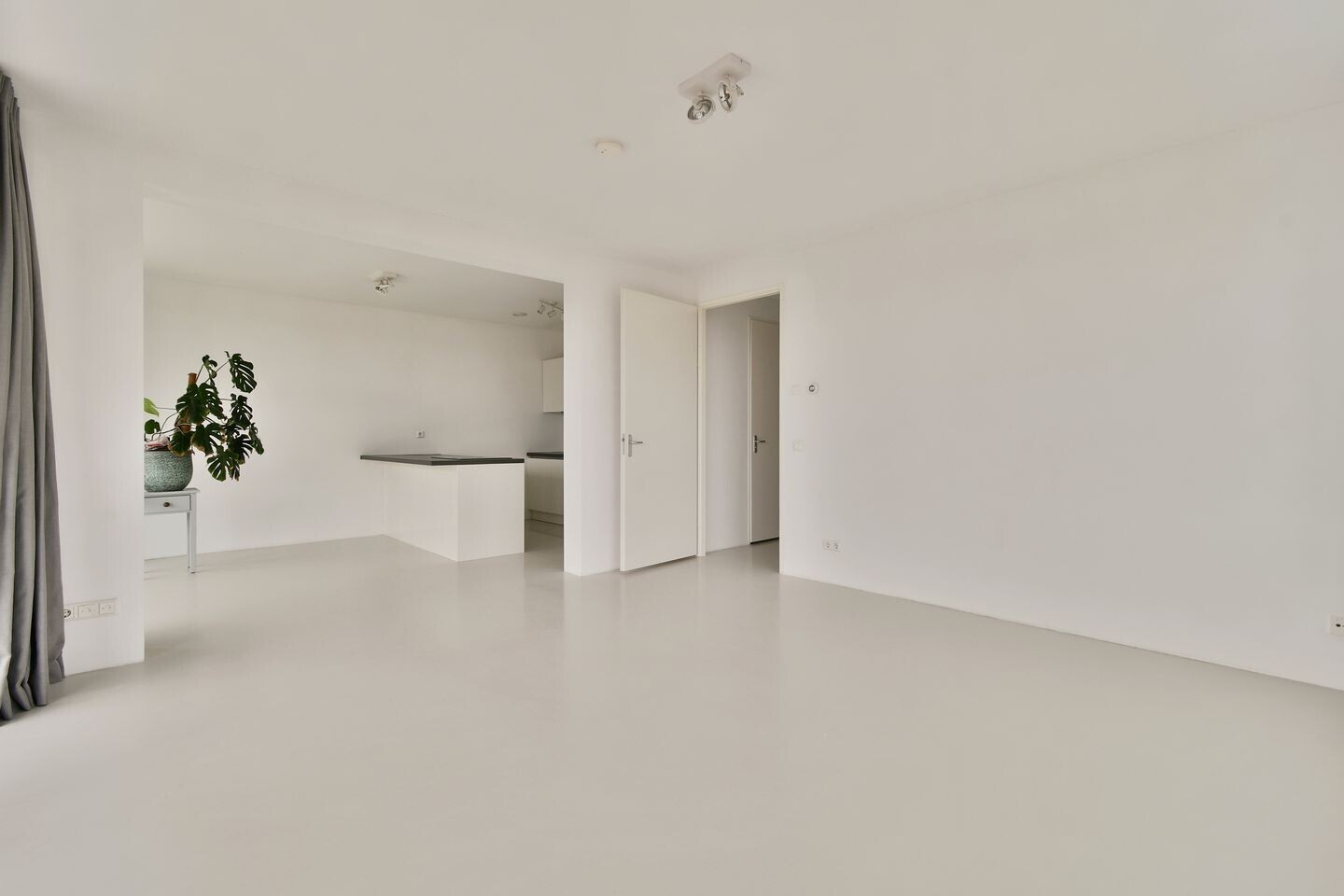 Appartement te koop: Eef Kamerbeekstraat 250, Amsterdam
