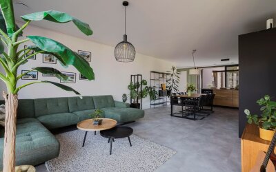 Lindenhoeve. 57