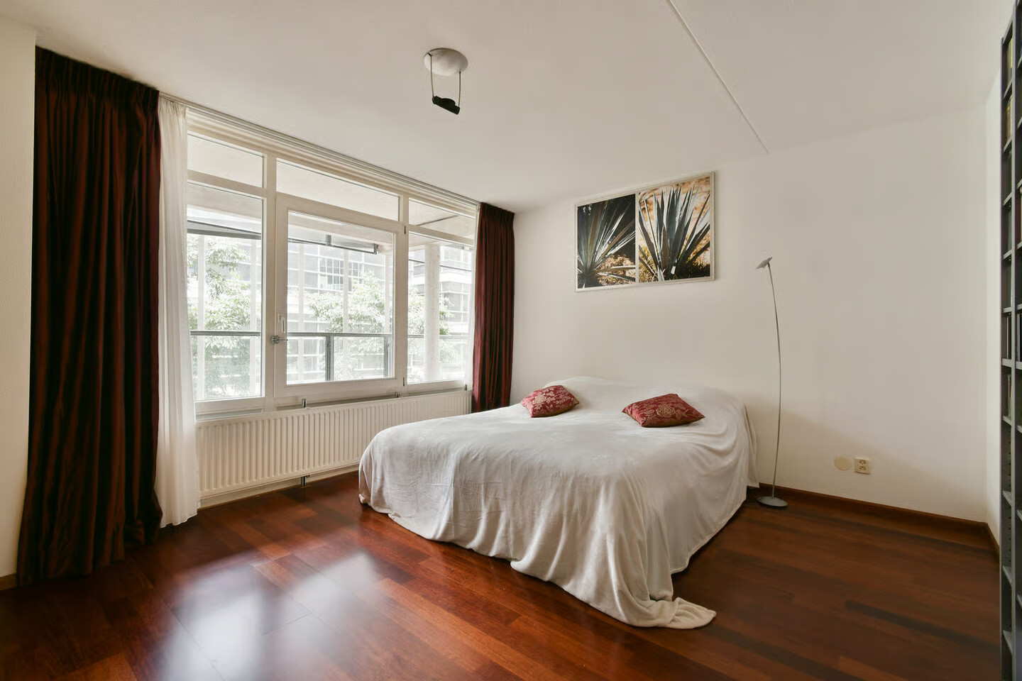 Appartement te koop: Omval 389, Amsterdam