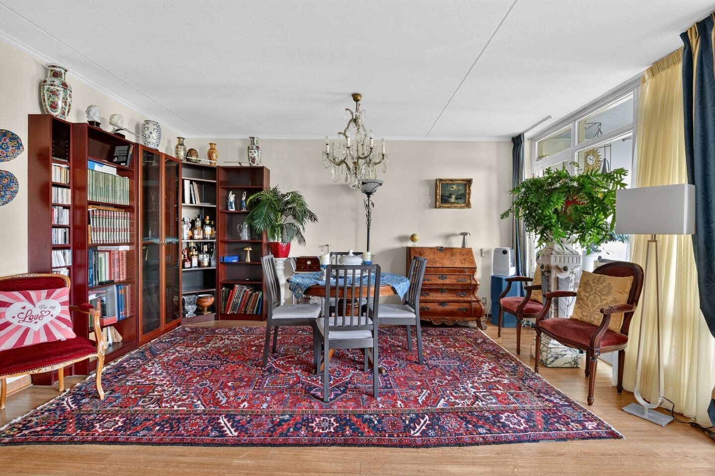 Appartement te koop: Omval 403, Amsterdam