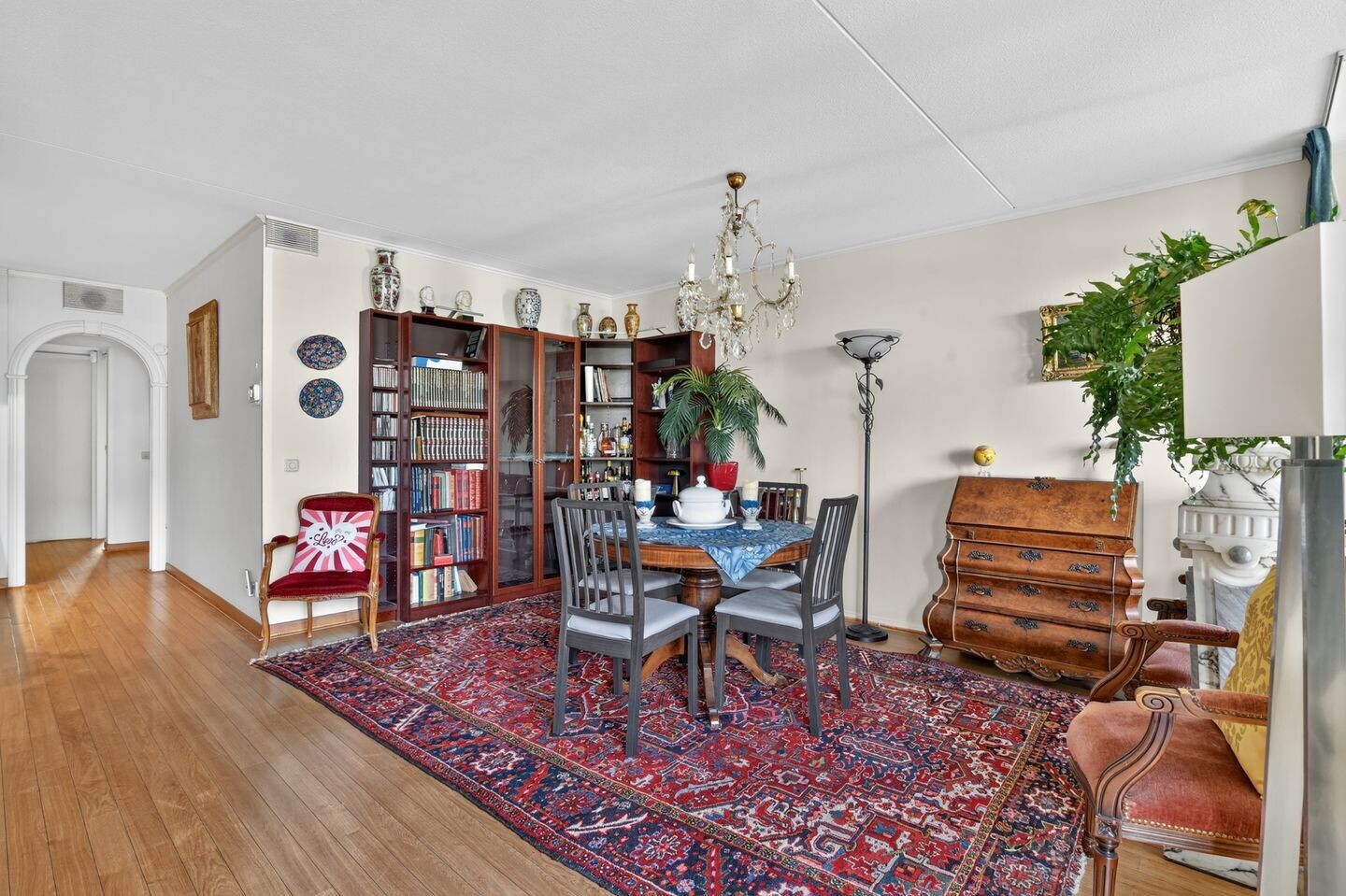 Appartement te koop: Omval 403, Amsterdam
