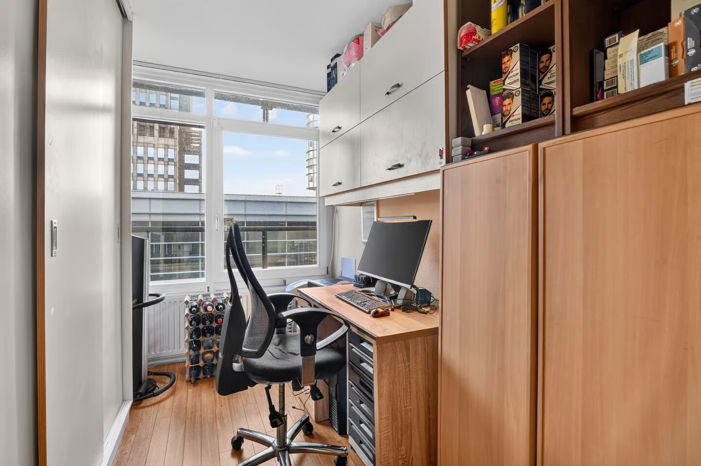 Appartement te koop: Omval 403, Amsterdam