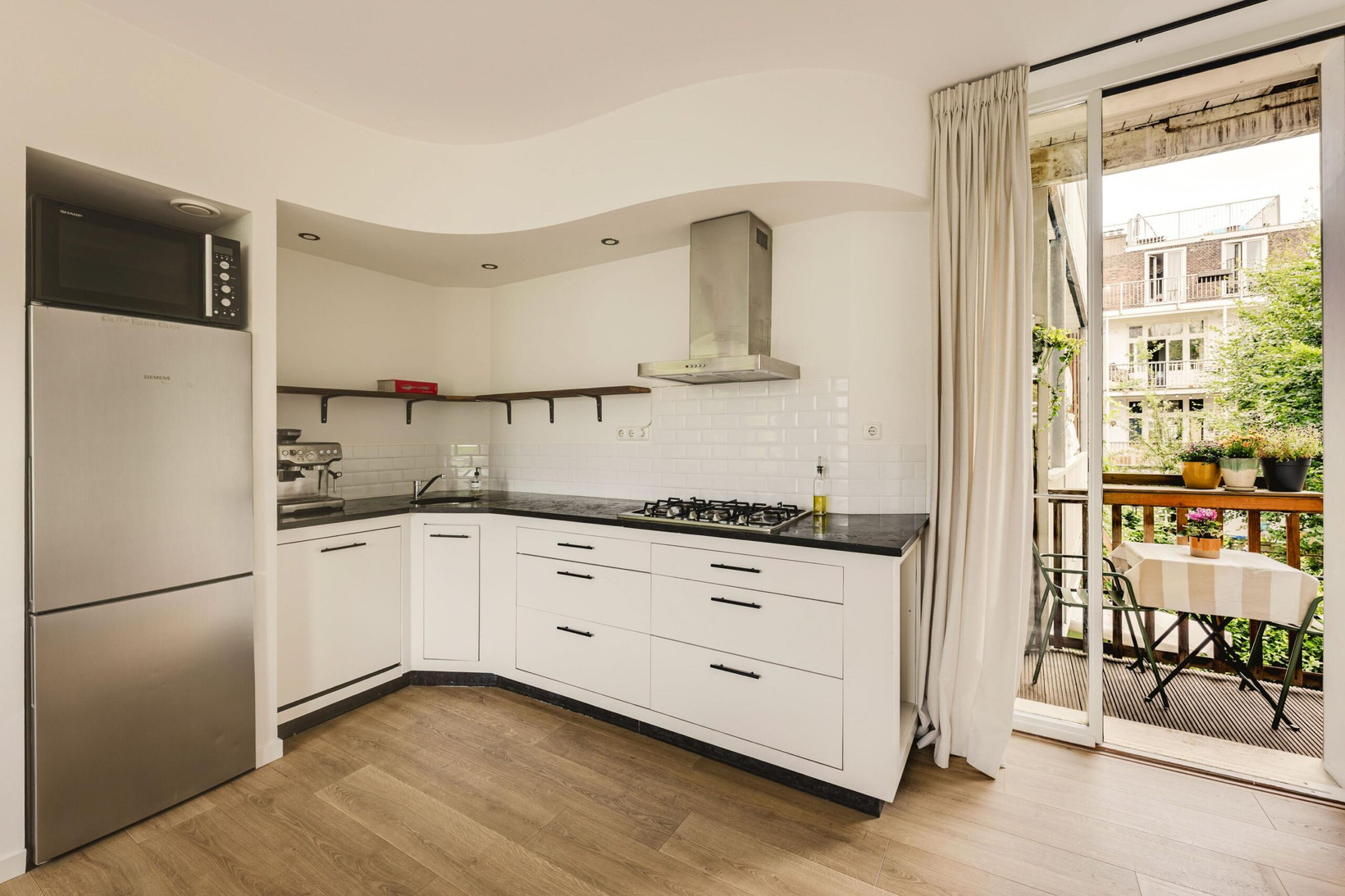 Appartement te koop: Cornelis Drebbelstraat 2-1, Amsterdam