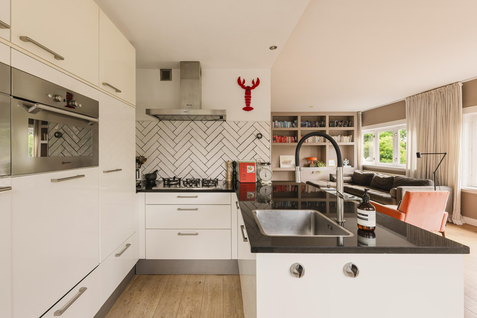 Appartement te koop: Middenweg 510, Amsterdam