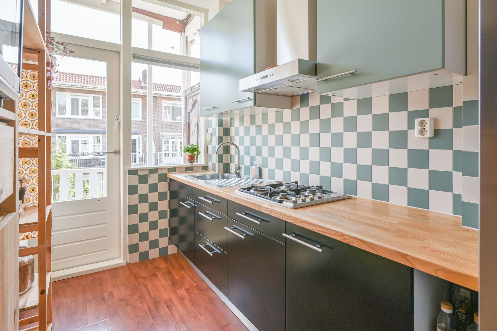 Appartement te koop: Middenweg 149-2, Amsterdam