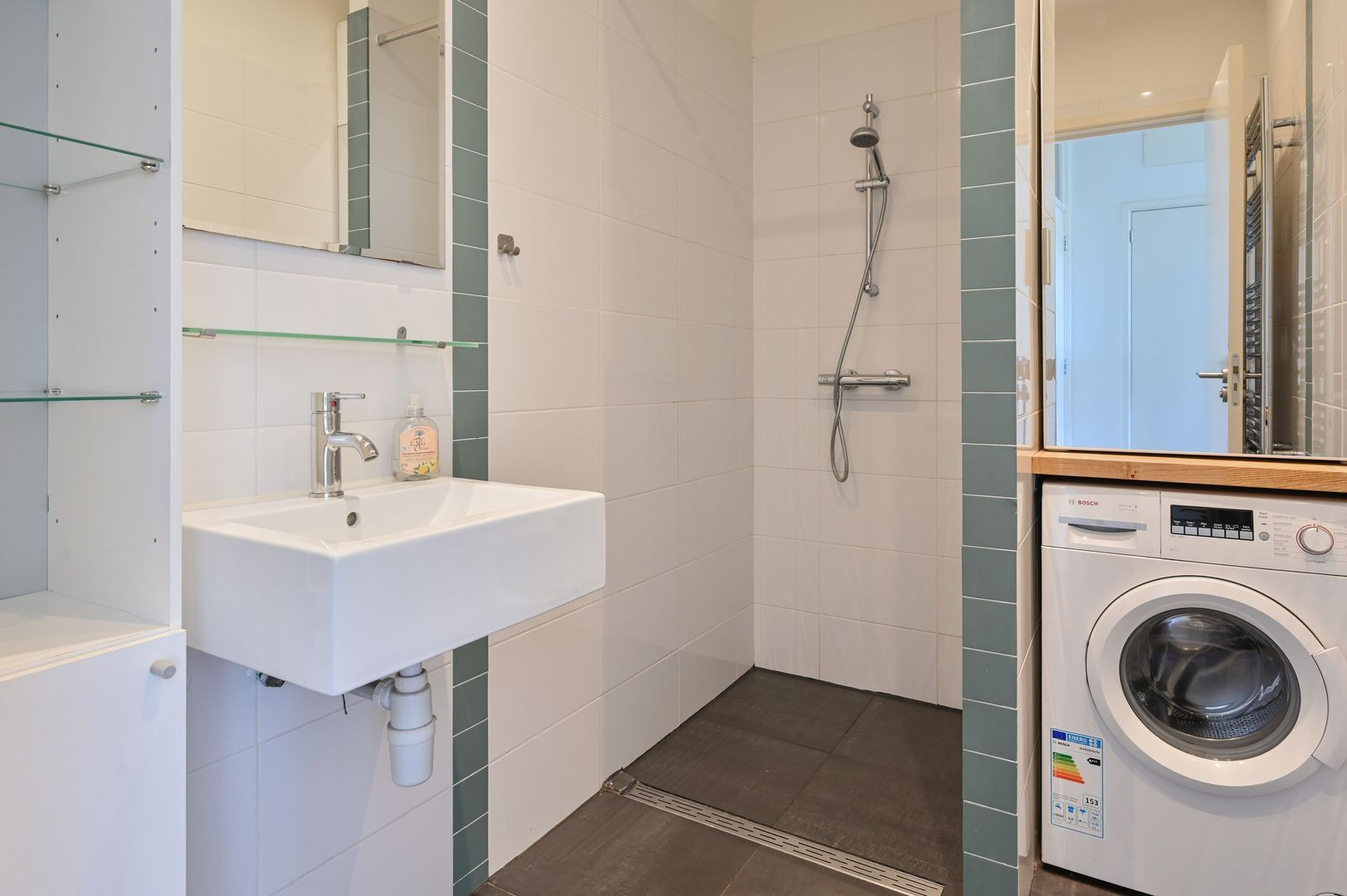 Appartement te koop: Middenweg 149-2, Amsterdam