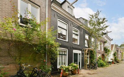 Linnaeusdwarsstraat 20