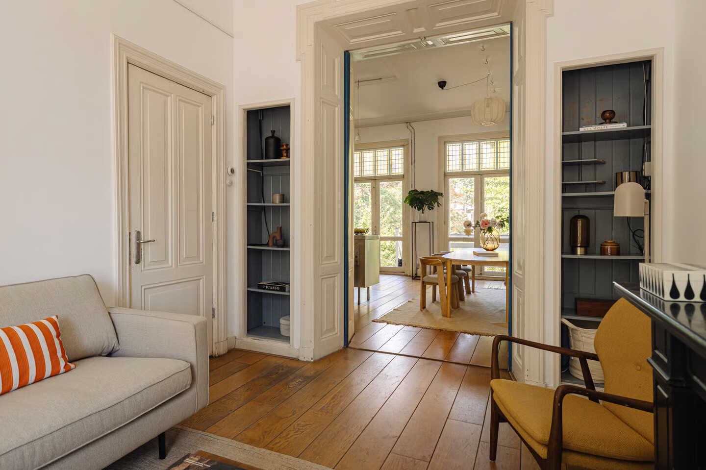 Tussenwoning te koop: Hogeweg 57, Amsterdam