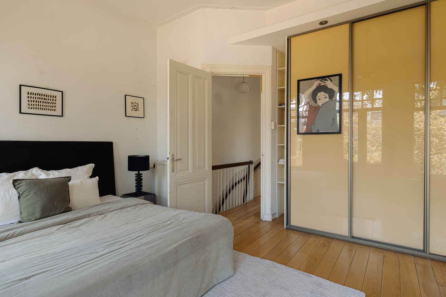 Tussenwoning te koop: Hogeweg 57, Amsterdam