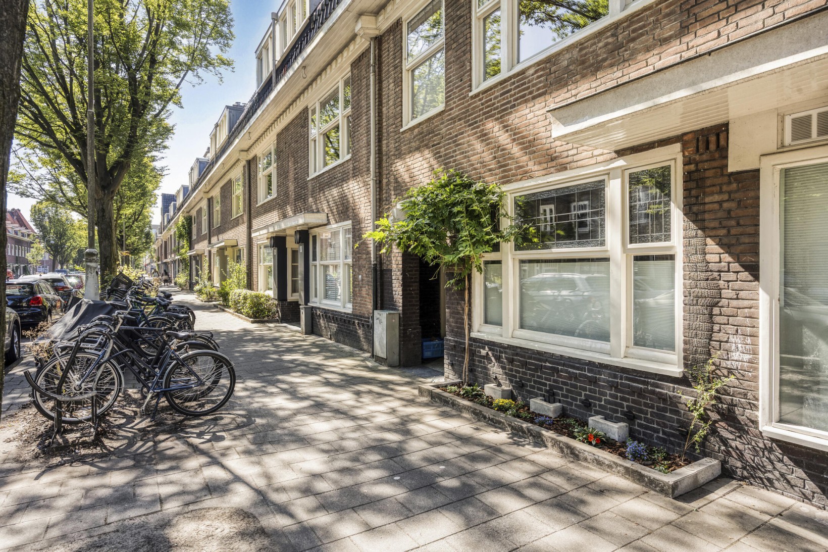 Appartement te koop: Linnaeusparkweg 158, Amsterdam