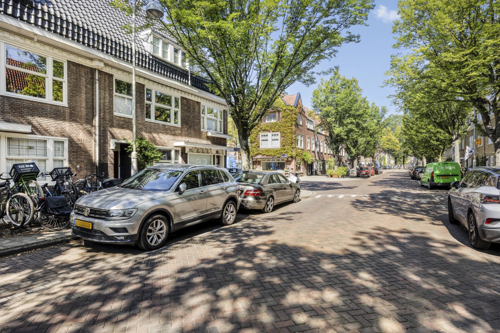 Appartement te koop: Linnaeusparkweg 158, Amsterdam