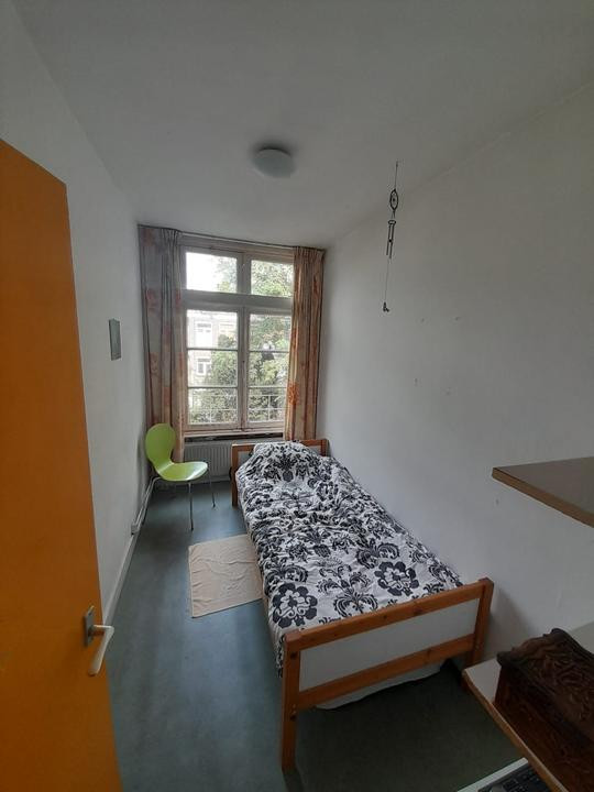 Appartement te koop: Helmholtzstraat 7, Amsterdam