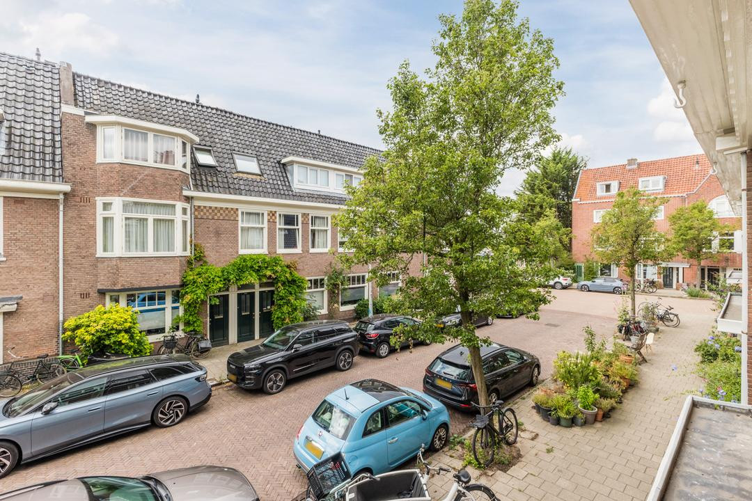 Appartement te koop: Helmholtzstraat 9-1, Amsterdam